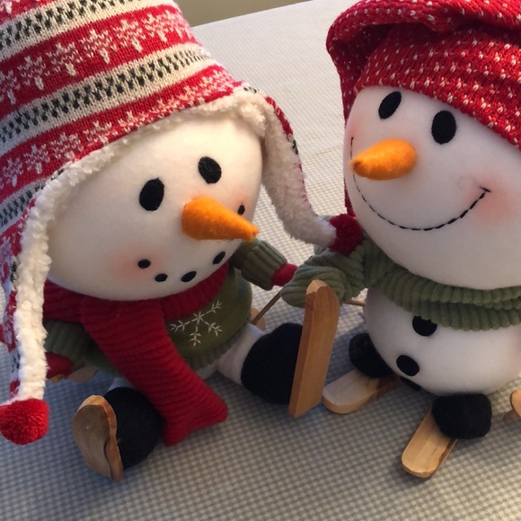 Vintage Set of 2 Skiing Snowmen Colourful Knit Toques & Scarves 12” Tall #OS - Picture 6 of 8